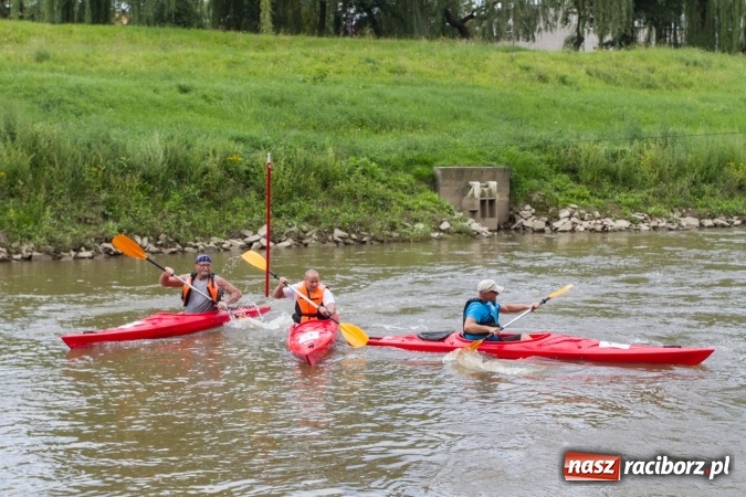 Zdjęcie w galerii na portalu naszraciborz.pl: Pływackie sprinty na Odrze FOTO i wyniki  wiadomości z regionu