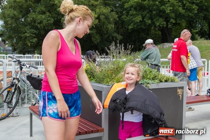 Zdjęcie w galerii na portalu naszraciborz.pl: Pływackie sprinty na Odrze FOTO i wyniki  wiadomości z regionu