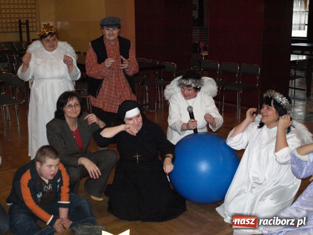 Zdjęcie w galerii na portalu naszraciborz.pl: Dzieci dzieciom wiadomości z regionu