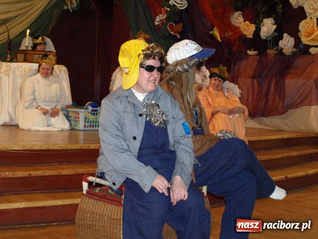 Zdjęcie w galerii na portalu naszraciborz.pl: Dzieci dzieciom wiadomości z regionu