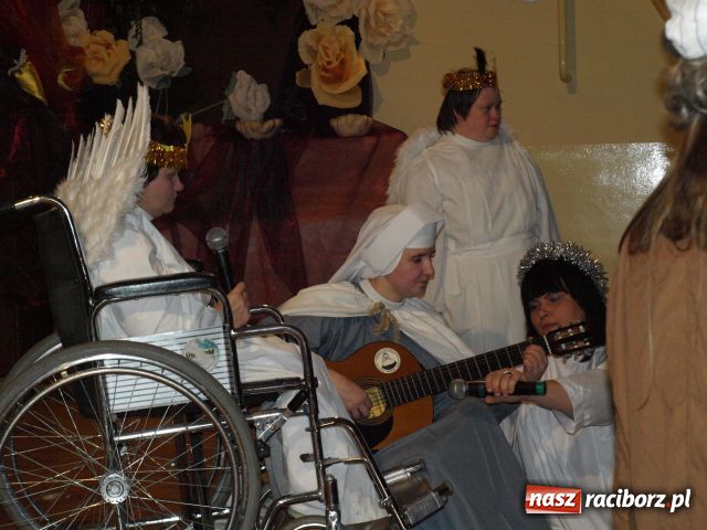 Zdjęcie w galerii na portalu naszraciborz.pl: Dzieci dzieciom wiadomości z regionu