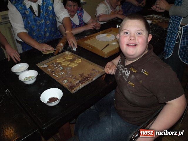 Zdjęcie w galerii na portalu naszraciborz.pl: Dzieci dzieciom wiadomości z regionu