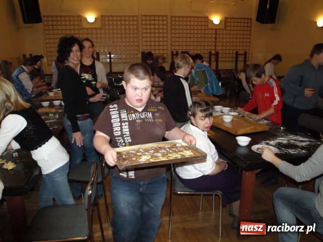 Zdjęcie w galerii na portalu naszraciborz.pl: Dzieci dzieciom wiadomości z regionu