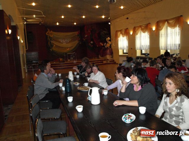 Zdjęcie w galerii na portalu naszraciborz.pl: Dzieci dzieciom wiadomości z regionu