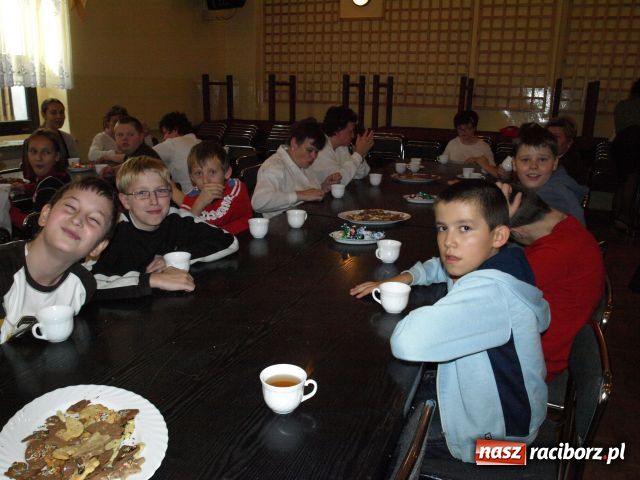 Zdjęcie w galerii na portalu naszraciborz.pl: Dzieci dzieciom wiadomości z regionu