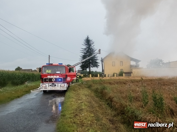 Zdjęcie w galerii na portalu naszraciborz.pl: Pożar domu jednorodzinnego w Krowiarkach wiadomości z regionu