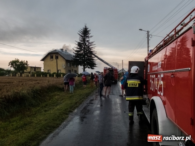 Zdjęcie w galerii na portalu naszraciborz.pl: Pożar domu jednorodzinnego w Krowiarkach wiadomości z regionu