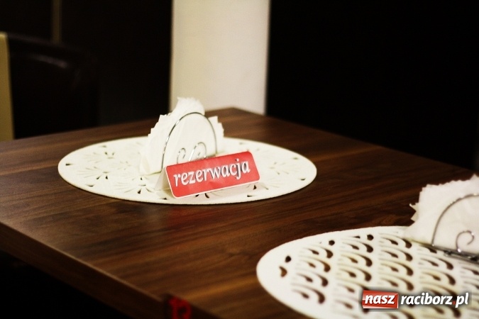 Zdjęcie w galerii na portalu naszraciborz.pl: Chcesz miło spędzić czas? Restauracja i nowy klub bowlingowy zaprasza wiadomości z regionu