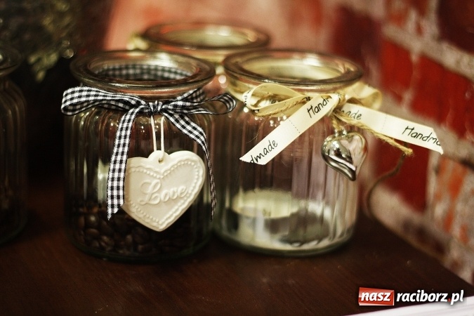 Zdjęcie w galerii na portalu naszraciborz.pl: Chcesz miło spędzić czas? Restauracja i nowy klub bowlingowy zaprasza wiadomości z regionu