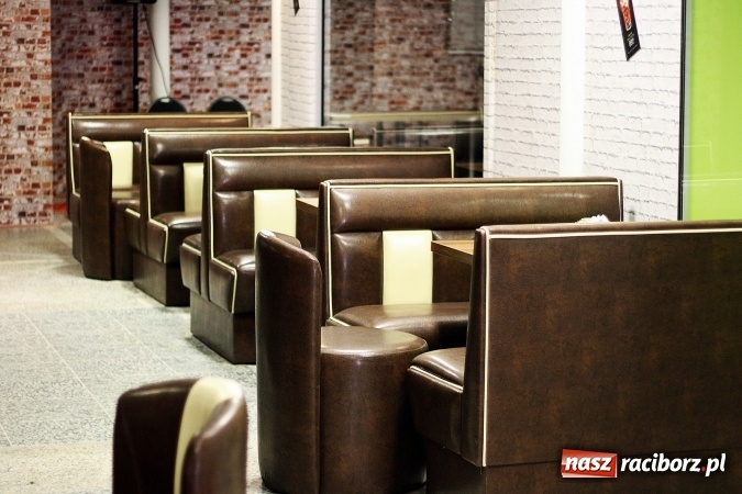 Zdjęcie w galerii na portalu naszraciborz.pl: Chcesz miło spędzić czas? Restauracja i nowy klub bowlingowy zaprasza wiadomości z regionu