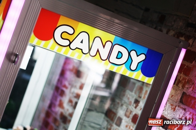 Zdjęcie w galerii na portalu naszraciborz.pl: Chcesz miło spędzić czas? Restauracja i nowy klub bowlingowy zaprasza wiadomości z regionu