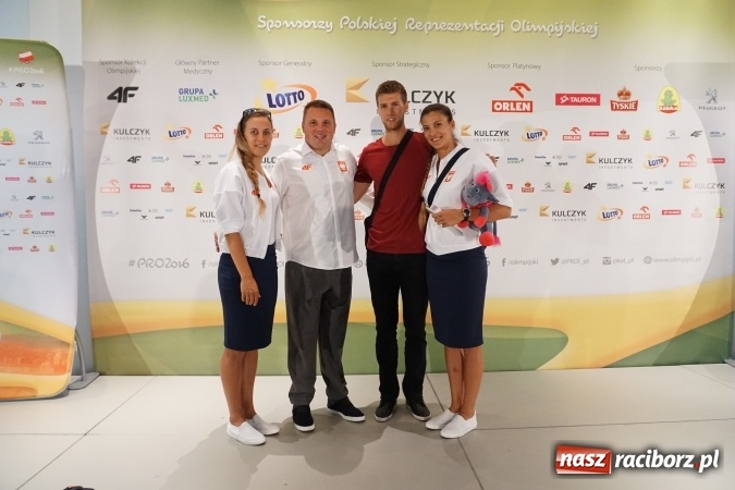 Zdjęcie w galerii na portalu naszraciborz.pl: Monika Brzostek złożyła ślubowanie przed IO w Rio wiadomości z regionu