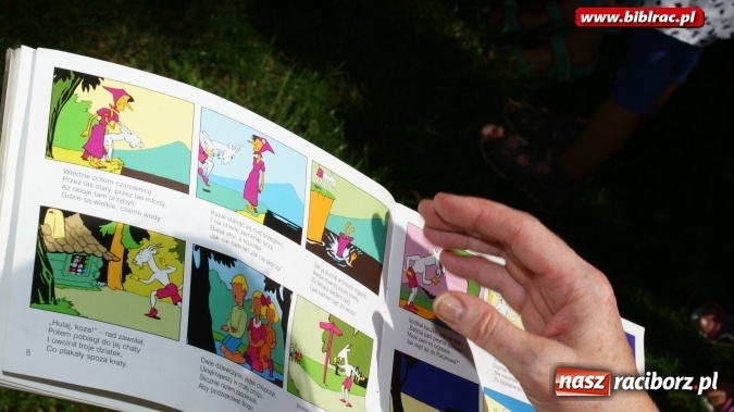 Zdjęcie w galerii na portalu naszraciborz.pl: W raciborskiej bibliotece dzieci poznały autorów Koziołka Matołka wiadomości z regionu