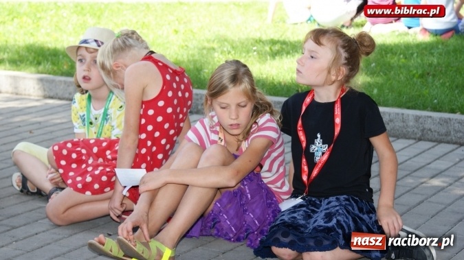 Zdjęcie w galerii na portalu naszraciborz.pl: W raciborskiej bibliotece dzieci poznały autorów Koziołka Matołka wiadomości z regionu