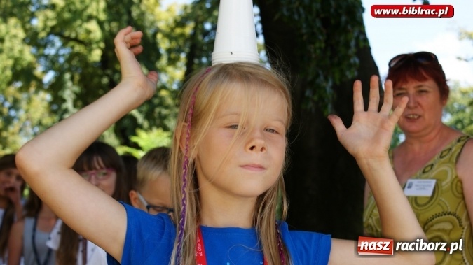 Zdjęcie w galerii na portalu naszraciborz.pl: W raciborskiej bibliotece dzieci poznały autorów Koziołka Matołka wiadomości z regionu