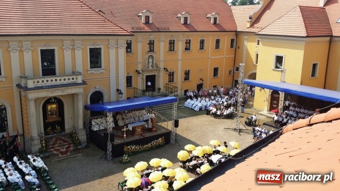 Zdjęcie w galerii na portalu naszraciborz.pl: Metropolitalny obchód odpustu Wniebowzięcia NMP wiadomości z regionu