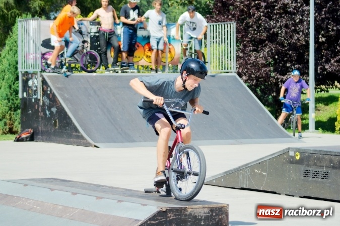 Zdjęcie w galerii na portalu naszraciborz.pl: III warsztaty Extreme City na skateparku przy Zamkowej wiadomości z regionu