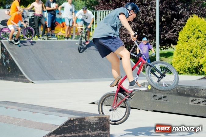 Zdjęcie w galerii na portalu naszraciborz.pl: III warsztaty Extreme City na skateparku przy Zamkowej wiadomości z regionu