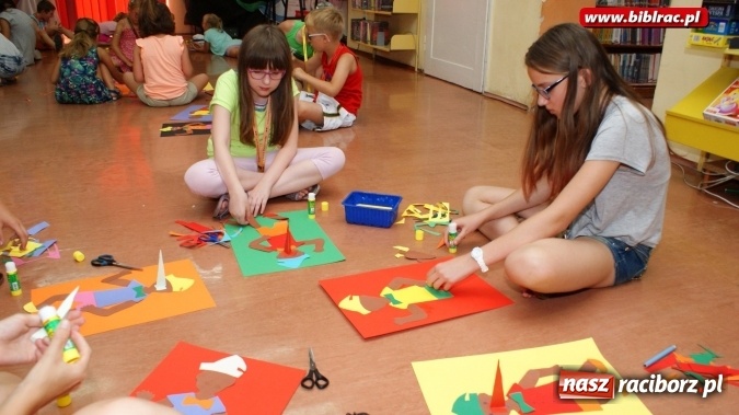 Zdjęcie w galerii na portalu naszraciborz.pl: Z Pacanowa do brzucha wieloryba. Wakacyjnych podróży po literaturze ciąg dalszy wiadomości z regionu