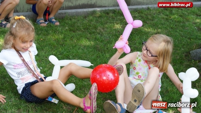 Zdjęcie w galerii na portalu naszraciborz.pl: Z Pacanowa do brzucha wieloryba. Wakacyjnych podróży po literaturze ciąg dalszy wiadomości z regionu