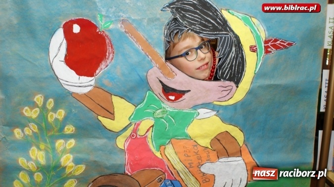 Zdjęcie w galerii na portalu naszraciborz.pl: Z Pacanowa do brzucha wieloryba. Wakacyjnych podróży po literaturze ciąg dalszy wiadomości z regionu