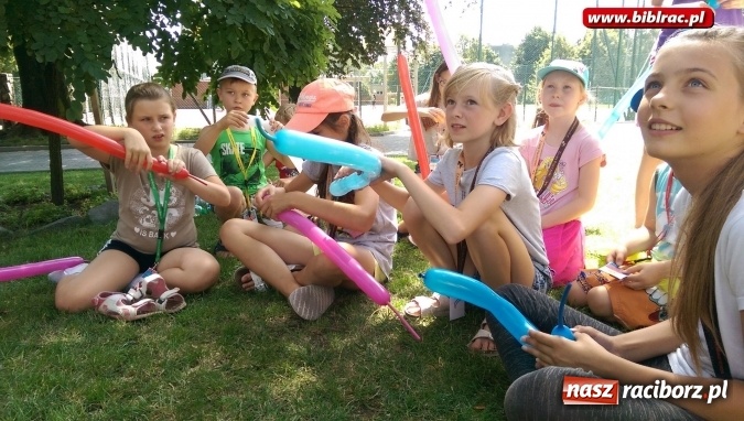 Zdjęcie w galerii na portalu naszraciborz.pl: Z Pacanowa do brzucha wieloryba. Wakacyjnych podróży po literaturze ciąg dalszy wiadomości z regionu