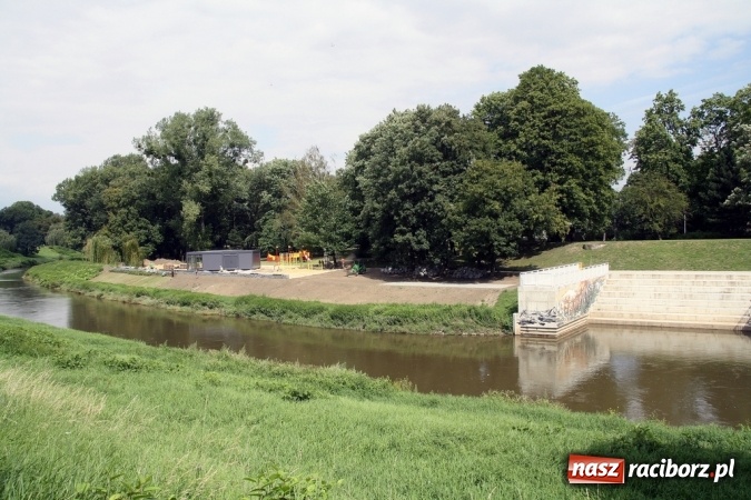 Zdjęcie w galerii na portalu naszraciborz.pl: 14 sierpnia miniotwarcie bulwar&oacute;w. Wiemy, co będzie w kontenerach wiadomości z regionu