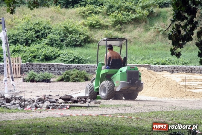 Zdjęcie w galerii na portalu naszraciborz.pl: 14 sierpnia miniotwarcie bulwar&oacute;w. Wiemy, co będzie w kontenerach wiadomości z regionu