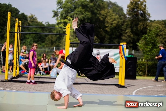 Zdjęcie w galerii na portalu naszraciborz.pl: IX festyn prozdrowotny Rowerem ku Zdrowiu wiadomości z regionu