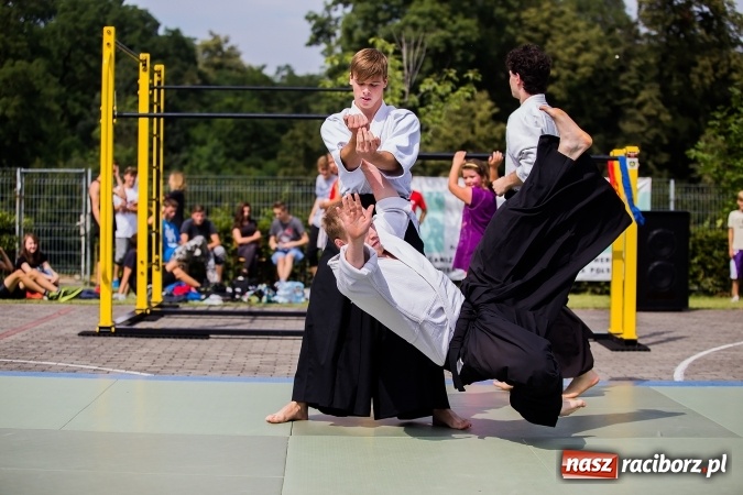 Zdjęcie w galerii na portalu naszraciborz.pl: IX festyn prozdrowotny Rowerem ku Zdrowiu wiadomości z regionu