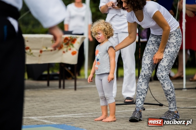 Zdjęcie w galerii na portalu naszraciborz.pl: IX festyn prozdrowotny Rowerem ku Zdrowiu wiadomości z regionu