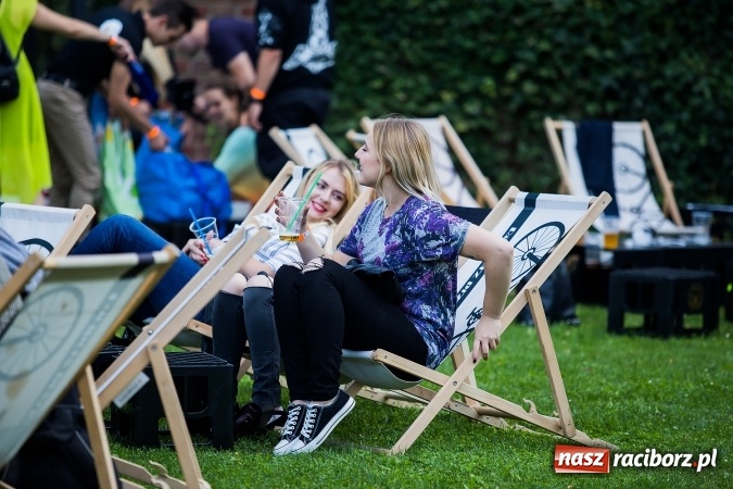 Zdjęcie w galerii na portalu naszraciborz.pl: INTRO - festiwal muzyki elektronicznej i światła na Zamku Piastowskim wiadomości z regionu