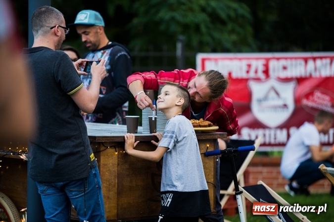 Zdjęcie w galerii na portalu naszraciborz.pl: INTRO - festiwal muzyki elektronicznej i światła na Zamku Piastowskim wiadomości z regionu