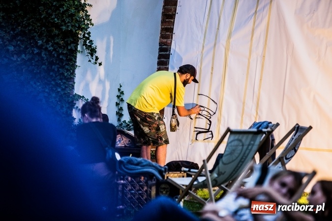 Zdjęcie w galerii na portalu naszraciborz.pl: INTRO - festiwal muzyki elektronicznej i światła na Zamku Piastowskim wiadomości z regionu