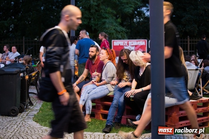 Zdjęcie w galerii na portalu naszraciborz.pl: INTRO - festiwal muzyki elektronicznej i światła na Zamku Piastowskim wiadomości z regionu