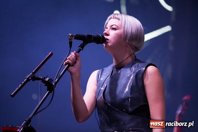 Zdjęcie w galerii na portalu naszraciborz.pl: INTRO - festiwal muzyki elektronicznej i światła na Zamku Piastowskim wiadomości z regionu