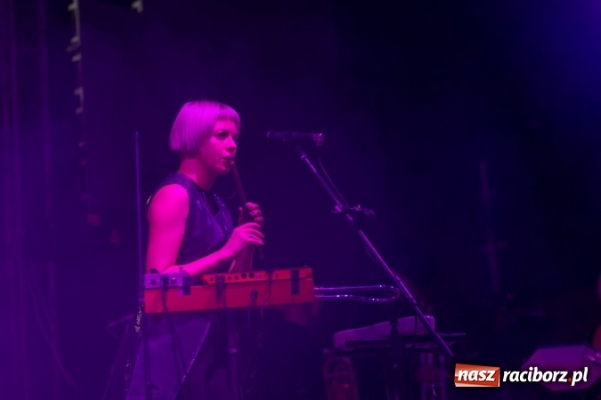 Zdjęcie w galerii na portalu naszraciborz.pl: INTRO - festiwal muzyki elektronicznej i światła na Zamku Piastowskim wiadomości z regionu