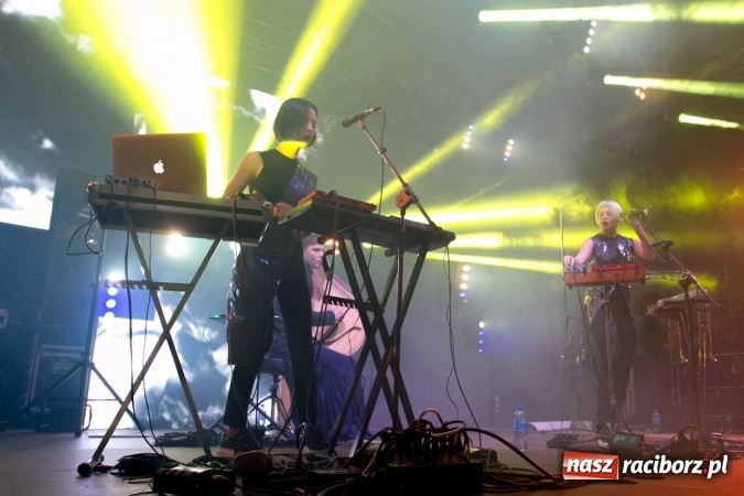 Zdjęcie w galerii na portalu naszraciborz.pl: INTRO - festiwal muzyki elektronicznej i światła na Zamku Piastowskim wiadomości z regionu