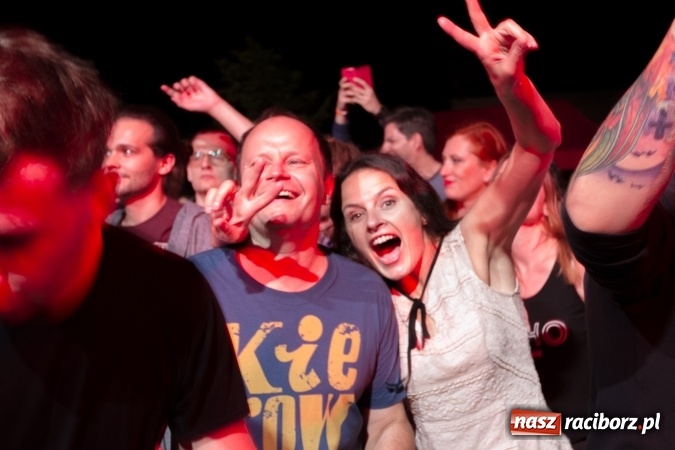 Zdjęcie w galerii na portalu naszraciborz.pl: INTRO - festiwal muzyki elektronicznej i światła na Zamku Piastowskim wiadomości z regionu