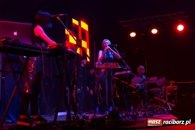 Zdjęcie w galerii na portalu naszraciborz.pl: INTRO - festiwal muzyki elektronicznej i światła na Zamku Piastowskim wiadomości z regionu