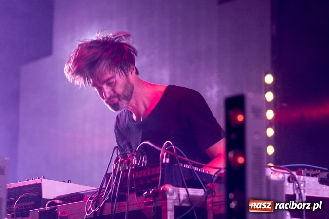 Zdjęcie w galerii na portalu naszraciborz.pl: INTRO - festiwal muzyki elektronicznej i światła na Zamku Piastowskim wiadomości z regionu