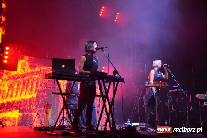 Zdjęcie w galerii na portalu naszraciborz.pl: INTRO - festiwal muzyki elektronicznej i światła na Zamku Piastowskim wiadomości z regionu