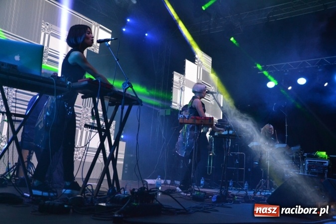 Zdjęcie w galerii na portalu naszraciborz.pl: INTRO - festiwal muzyki elektronicznej i światła na Zamku Piastowskim wiadomości z regionu