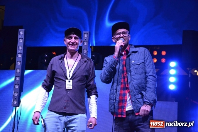 Zdjęcie w galerii na portalu naszraciborz.pl: INTRO - festiwal muzyki elektronicznej i światła na Zamku Piastowskim wiadomości z regionu