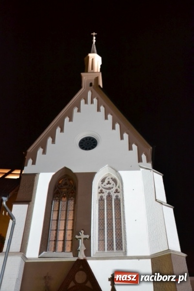 Zdjęcie w galerii na portalu naszraciborz.pl: INTRO - festiwal muzyki elektronicznej i światła na Zamku Piastowskim wiadomości z regionu