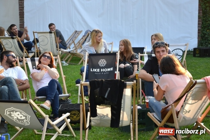 Zdjęcie w galerii na portalu naszraciborz.pl: INTRO - festiwal muzyki elektronicznej i światła na Zamku Piastowskim wiadomości z regionu