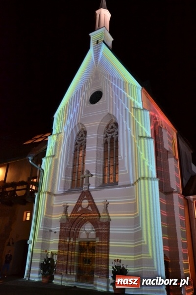 Zdjęcie w galerii na portalu naszraciborz.pl: Mapping 3D kaplicy zamkowej na INTRO Zobacz FOTO i WIDEO z unikalnego pokazu! wiadomości z regionu
