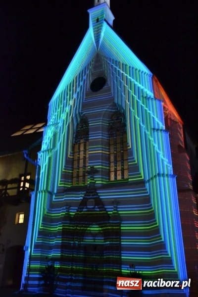 Zdjęcie w galerii na portalu naszraciborz.pl: Mapping 3D kaplicy zamkowej na INTRO Zobacz FOTO i WIDEO z unikalnego pokazu! wiadomości z regionu