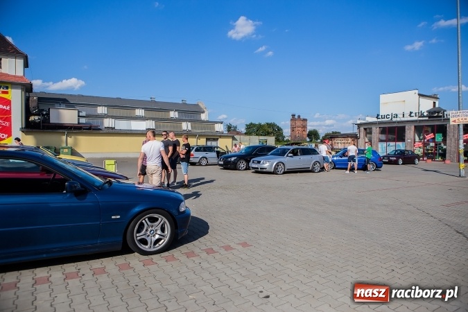 Zdjęcie w galerii na portalu naszraciborz.pl: Zlot miłośnik&oacute;w samochod&oacute;w marki BMW przy Kościuszki wiadomości z regionu