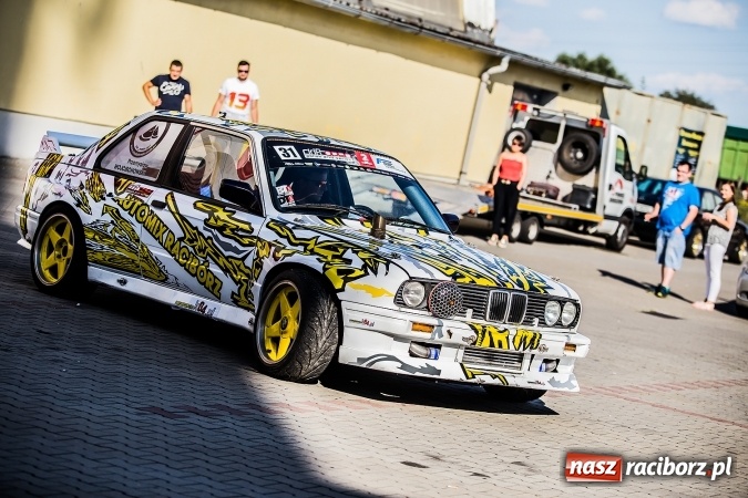 Zdjęcie w galerii na portalu naszraciborz.pl: Zlot miłośnik&oacute;w samochod&oacute;w marki BMW przy Kościuszki wiadomości z regionu